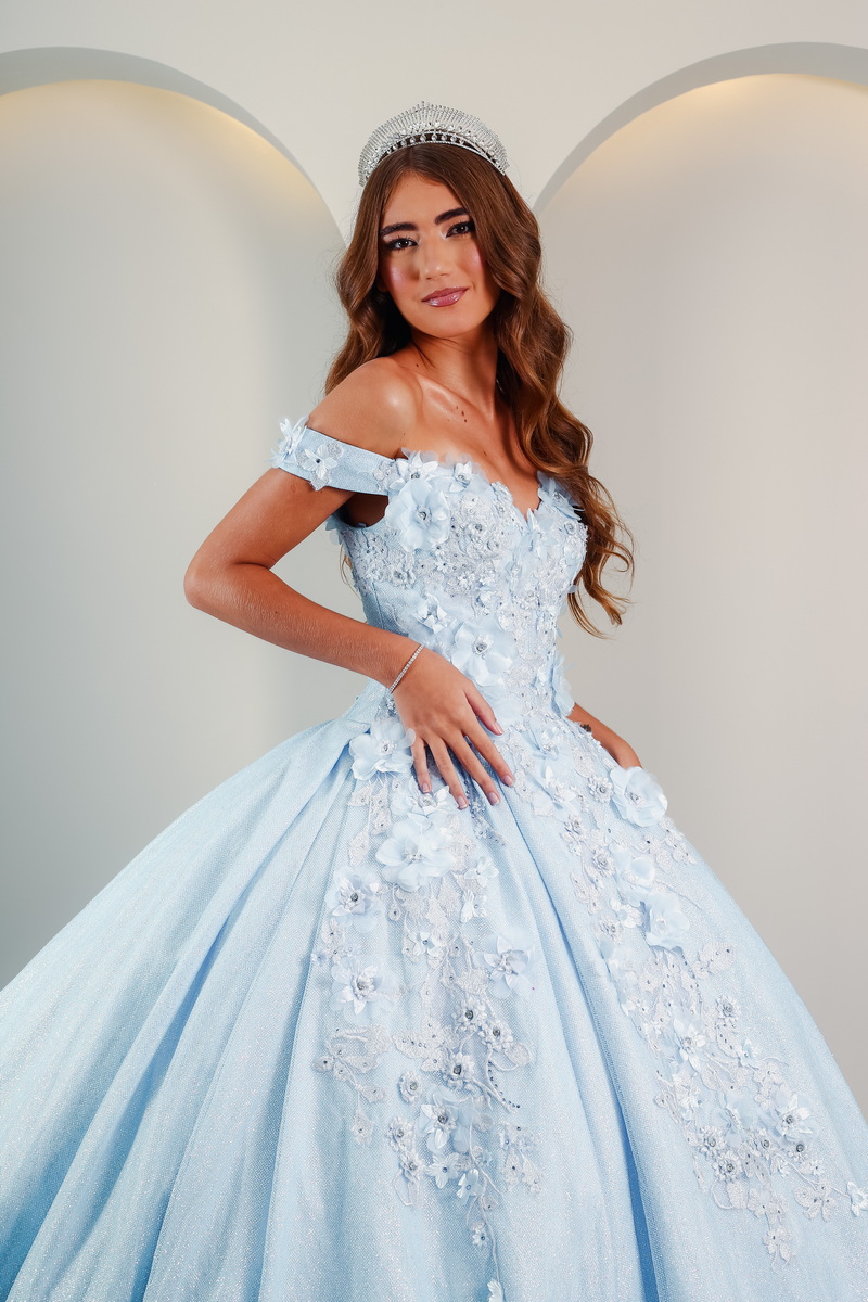 Vestido de Debutante Azul Celeste - Imagem 2