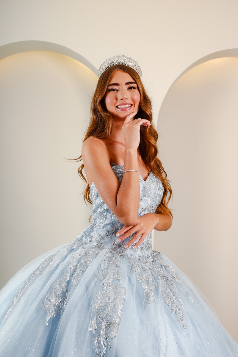 Vestido de Debutante Azul Celeste - Imagem 2
