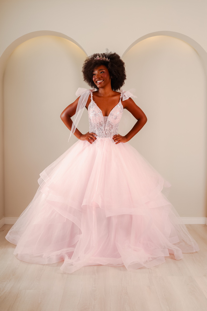 Vestido de Debutante Rosa Princesa com Laços