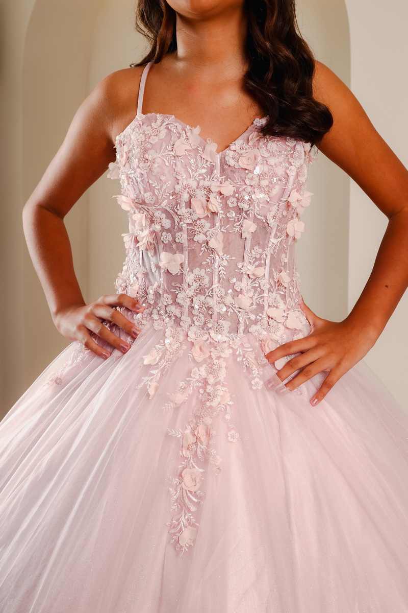Vestido de Debutante Rosé Princesa com Flores 3D - Imagem 2